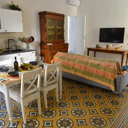 La Candida Rosa Apartment