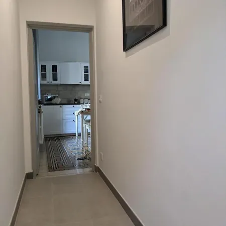 La Candida Rosa Apartman *
